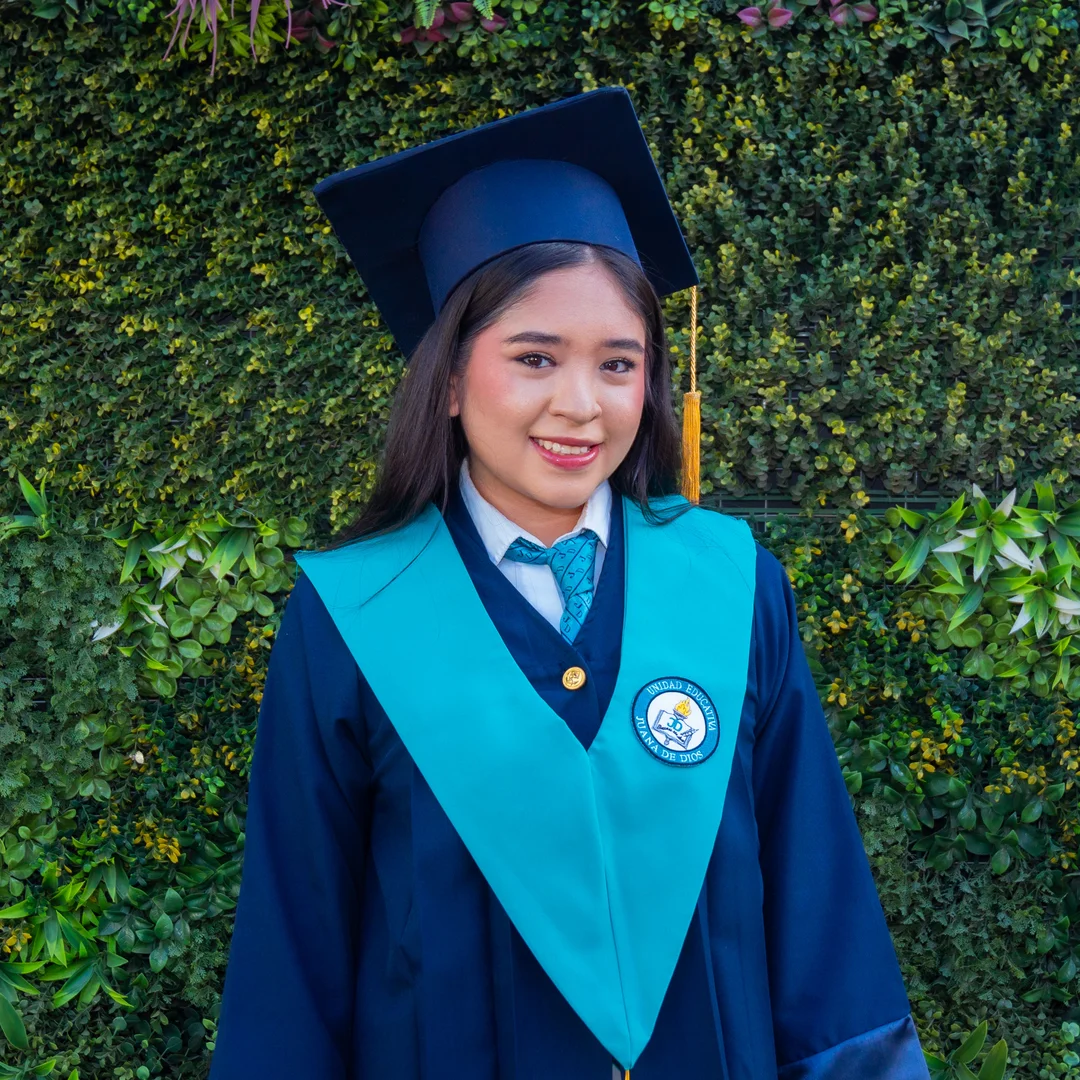 Angeline Samantha Calderón Álvarez